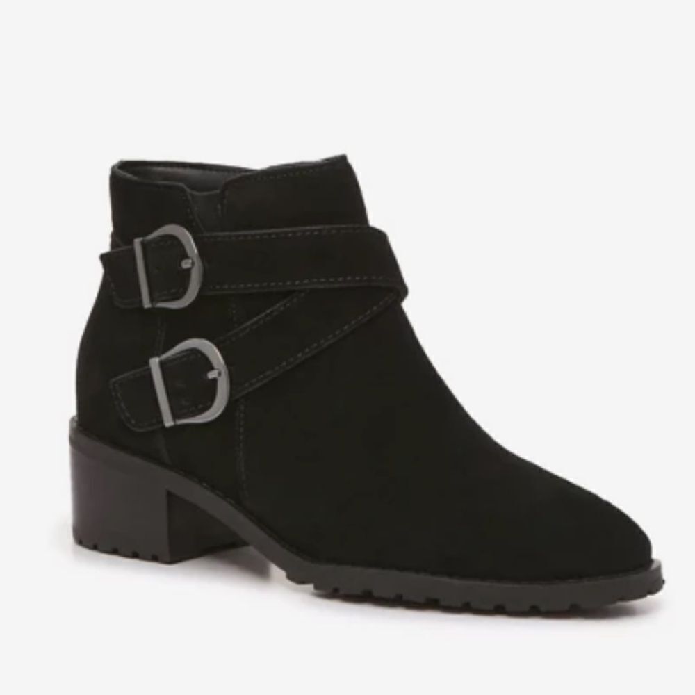 Blondo Shanna Black Suede Waterproof Double Buckle Ankle Bootie Side Zip US 6